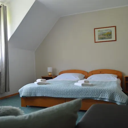 Hotel Motel Gombas Hubova